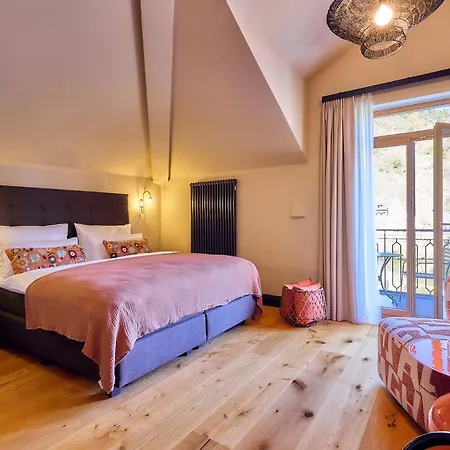 Lahneck Hotel *